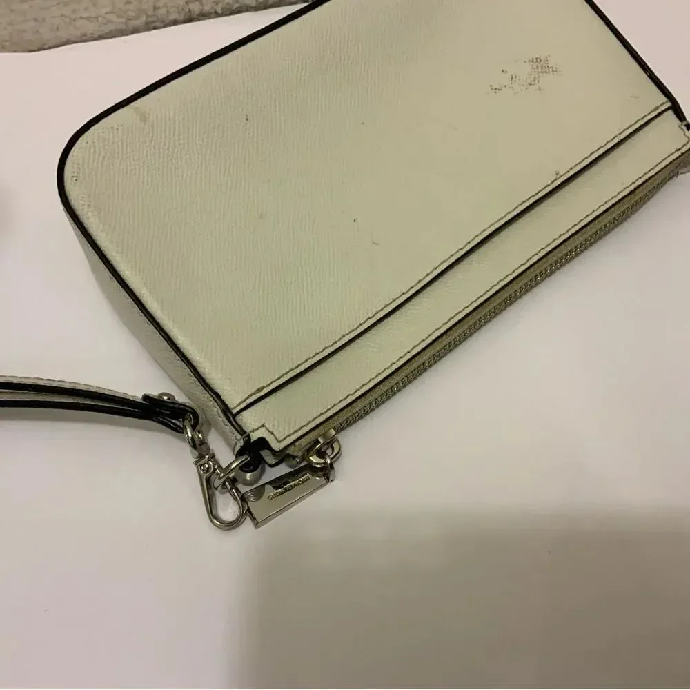 Michael Kors Saylor Large white Pouchette Wristlet